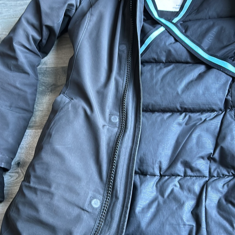Aritzia TNA Haven Parka - Picture 12 of 15
